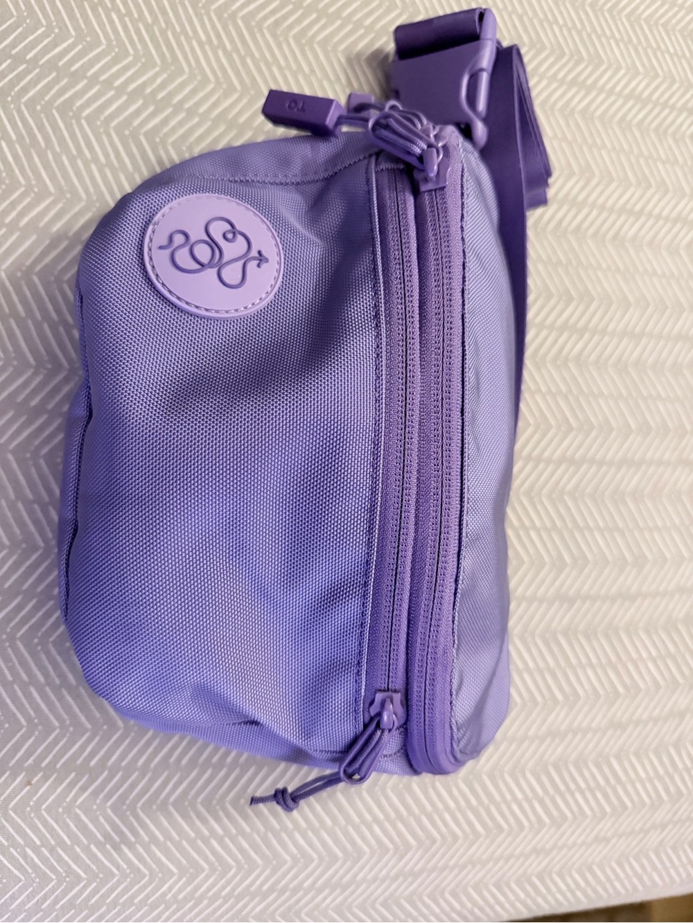 Lilac Crossbody Fanny Pack - Lightweight Everyday Bag